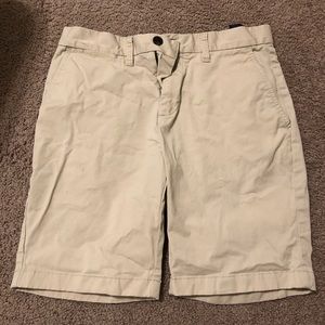 Tommy Hilfiger Shorts - Size 30